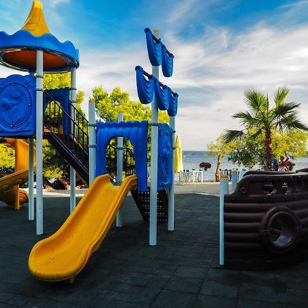 Salve Croatia Mobile Homes In Amadria Park Trogir セゲット・ヴラニツァ エクステリア 写真