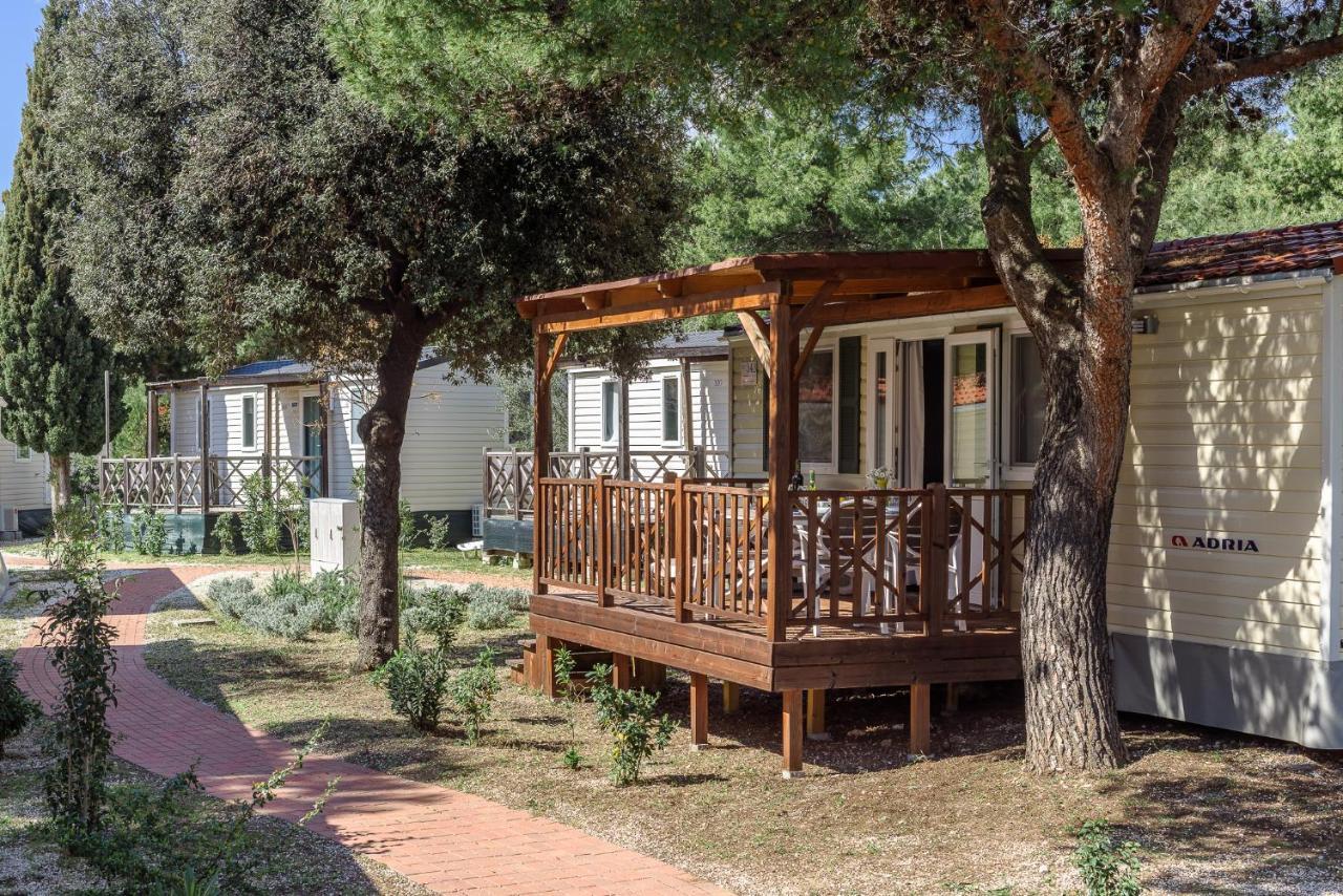 Salve Croatia Mobile Homes In Amadria Park Trogir セゲット・ヴラニツァ エクステリア 写真